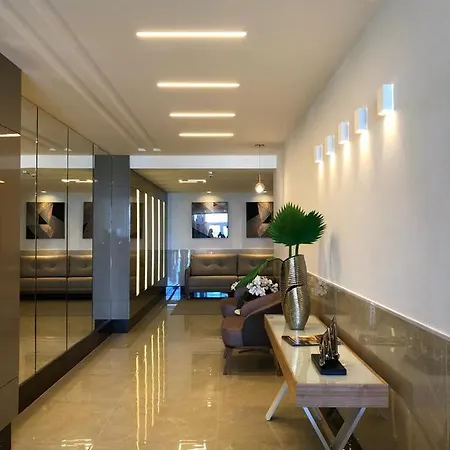 Magnifico Apartamento: Beachfront Charm with 3 AC Rooms & 4 Balconies Guarapari Exterior photo