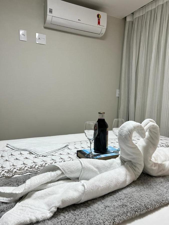 Apartment Magnifico Apartamento: Beachfront Charm With 3 Ac & 4 Balconies Guarapari